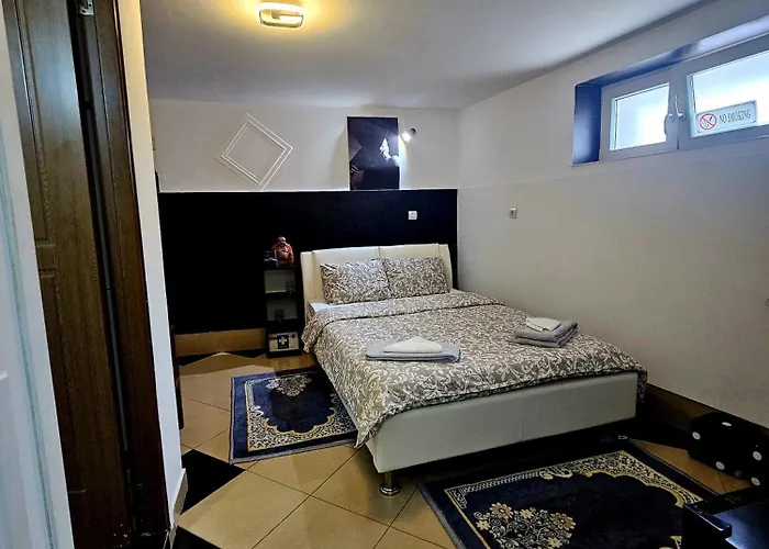 Carol Park 2 * Bukarest